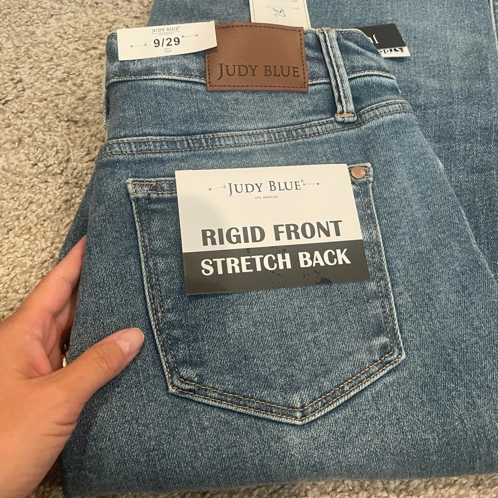 Judy Blue Classic Indigo ridge wide crop Jeans - Picture 1 of 4